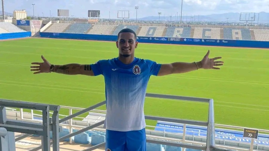 El 11 Deportivo contrató a un delantero, con experiencia en el fútbol de España