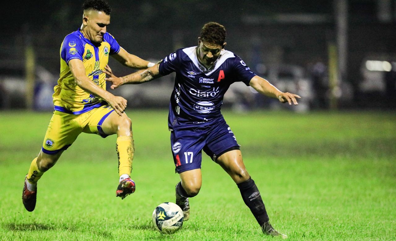 Con gol de último momento, Limeño venció al Alianza