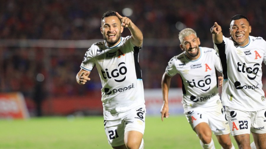 Después de un poco más de dos años, Marvin Monterroza regresa a la Selección