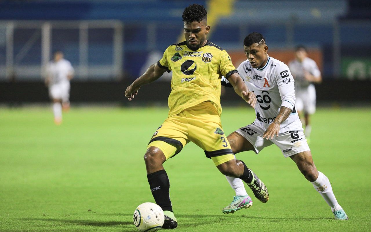 Alianza y 11 Deportivo se encuentran en el cierre de la jornada 16
