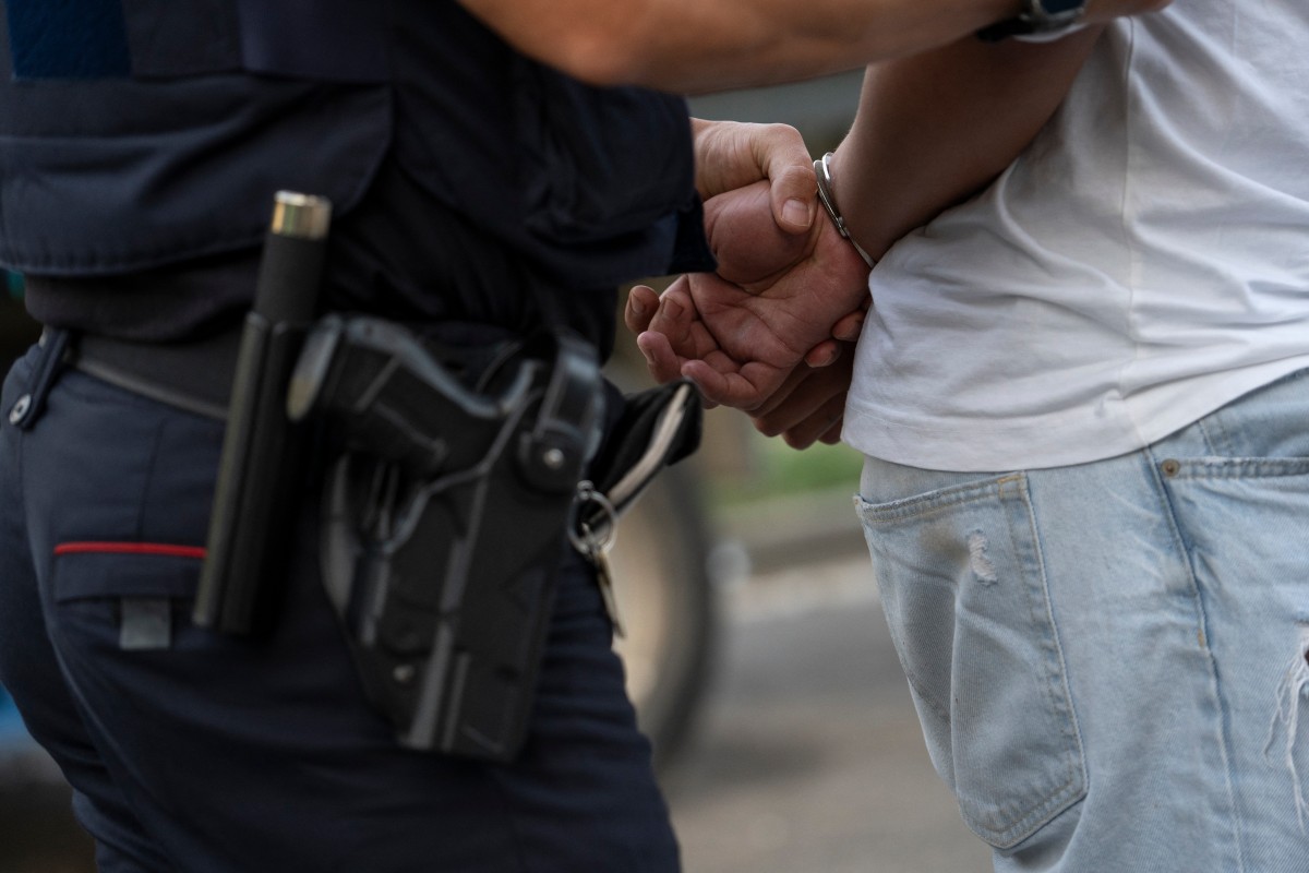 Ocho detenidos, la mayoría iraníes, en dos operativos antiterroristas en Reino Unido – Diario El Salvador