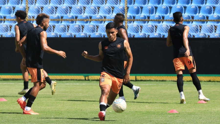 Águila recibirá al Platense, mientras se concentra en recibir al Motagua por la Copa Cenrtoamericana