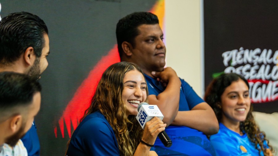 Los atletas salvadoreños que participaron en los Juegos Olímpicos compartieron su experiencias en el Foro de Atleta 2024

