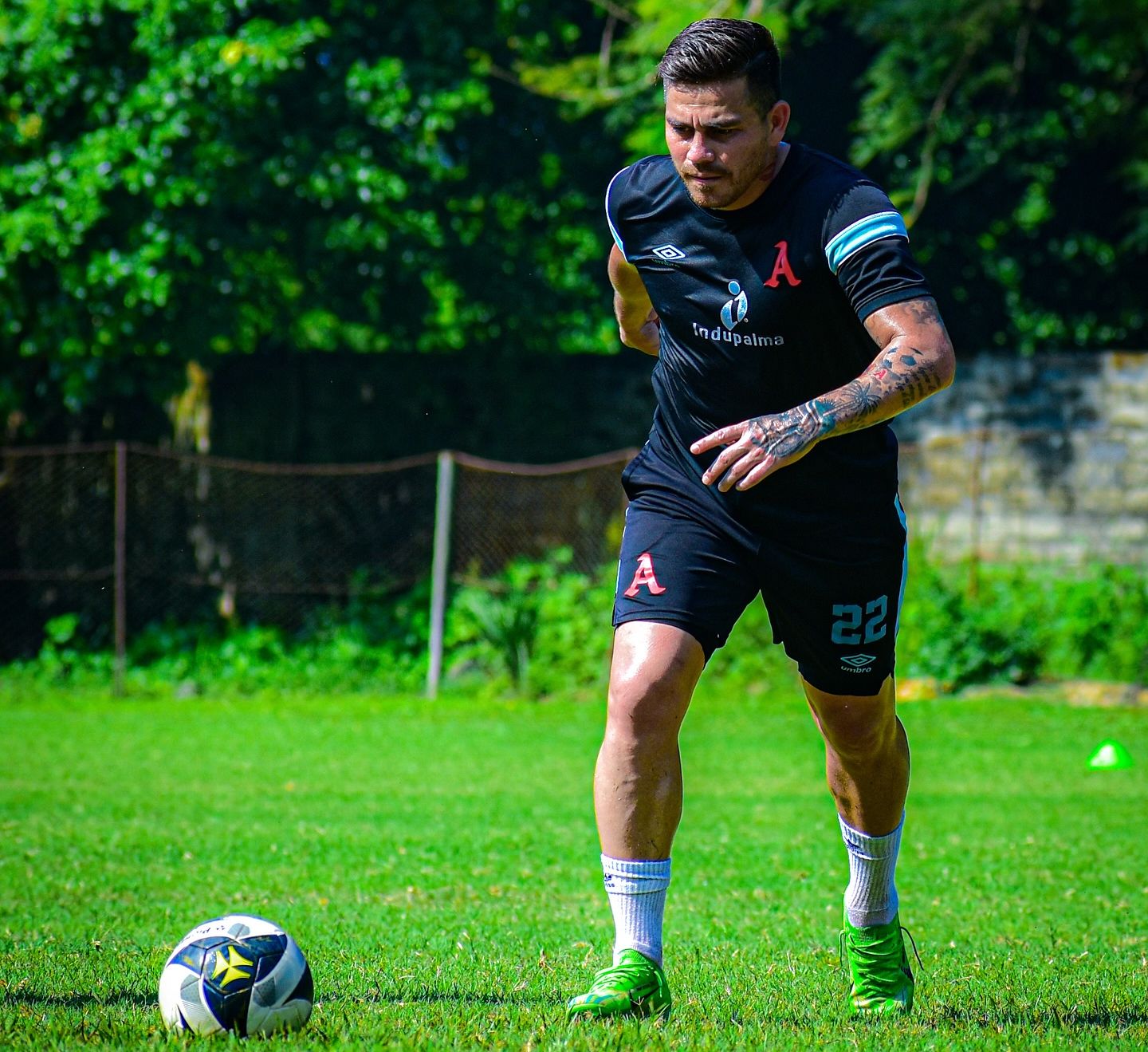 Rodolfo Zelaya regresó a las canchas, pero le falta agarrar ritmo de juego