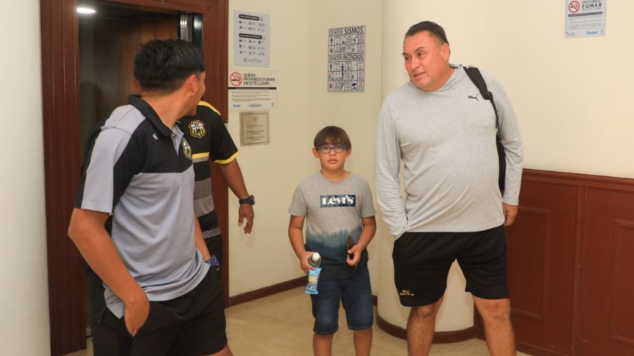 11 Deportivo ya está listo en San Salvador