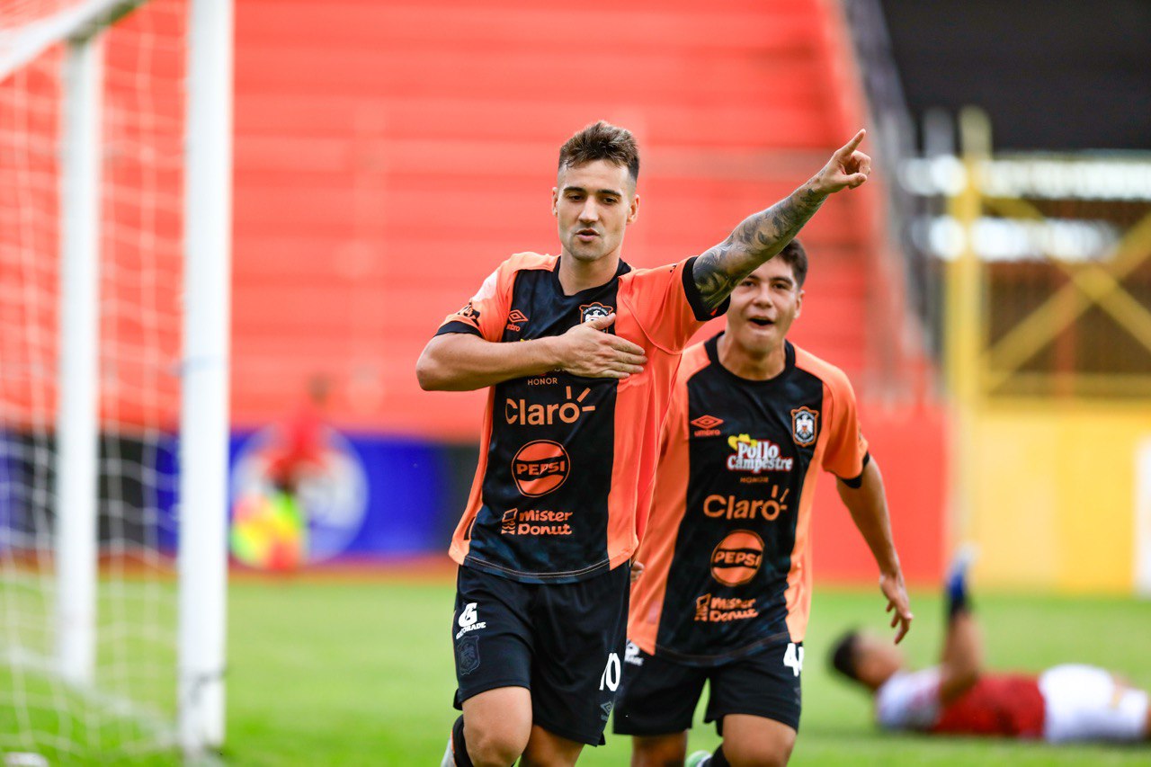 Platense fue presa fácil para el Águila