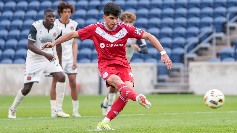 El salvadoreño Harold Osorio busca un puesto en el primer equipo del Chicago Fire