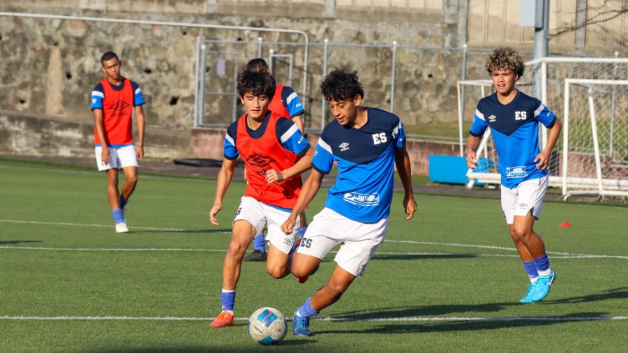 La Selecta Sub-17, en la recta final hacia el premundial