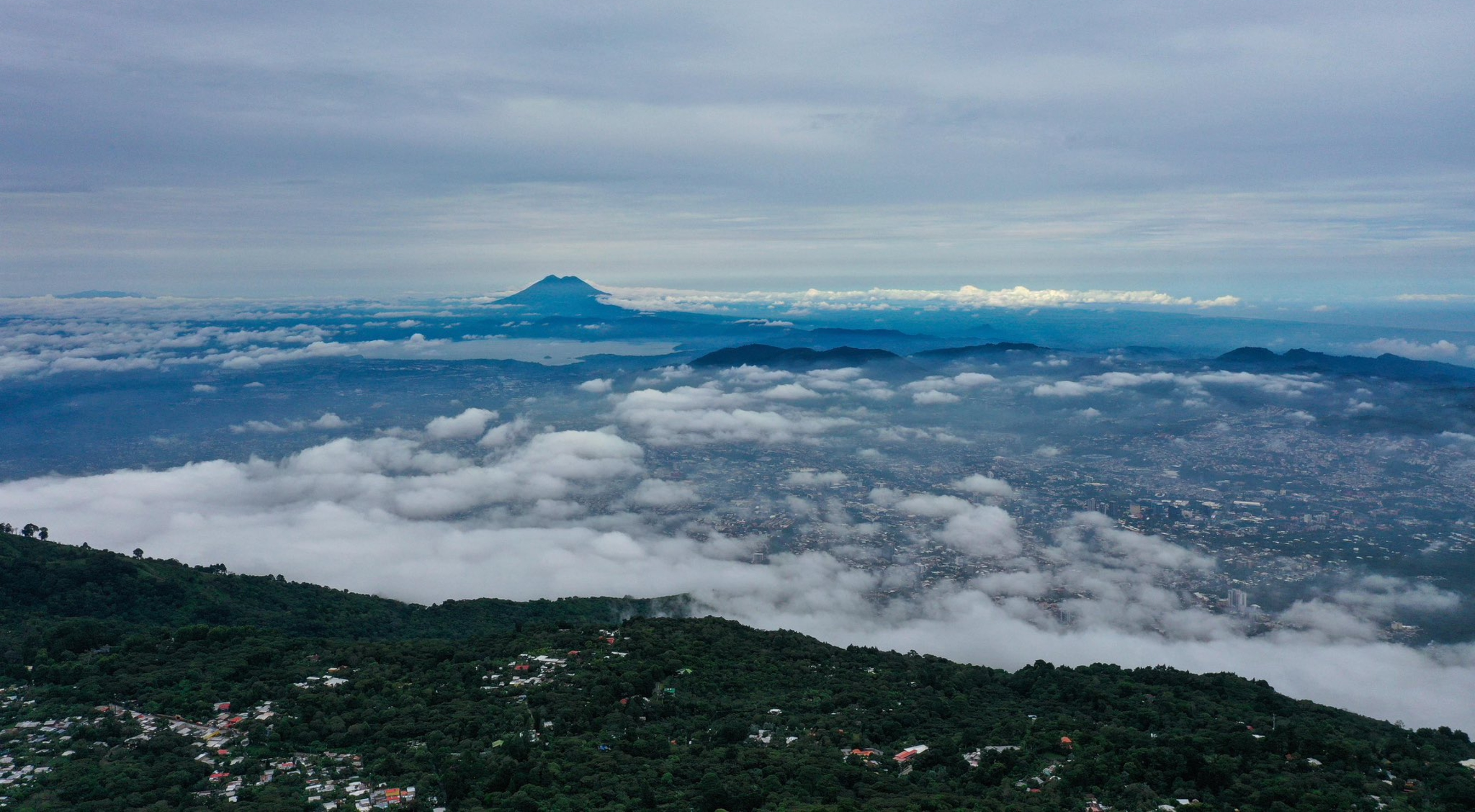 Continuidad de vientos celerados y posibles lluvias para este sábado en ...