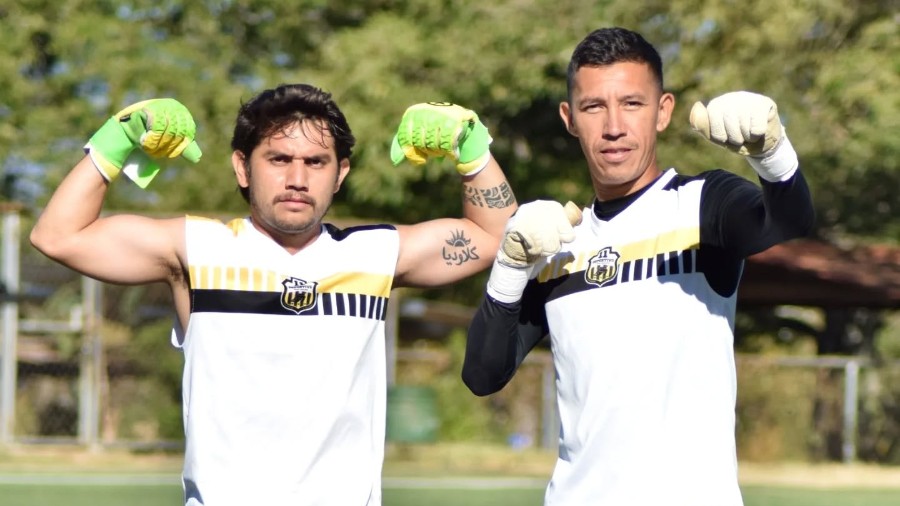 El campeón, 11 Deportivo, visita al Fuerte San Francisco, para cerrar la jornada 12