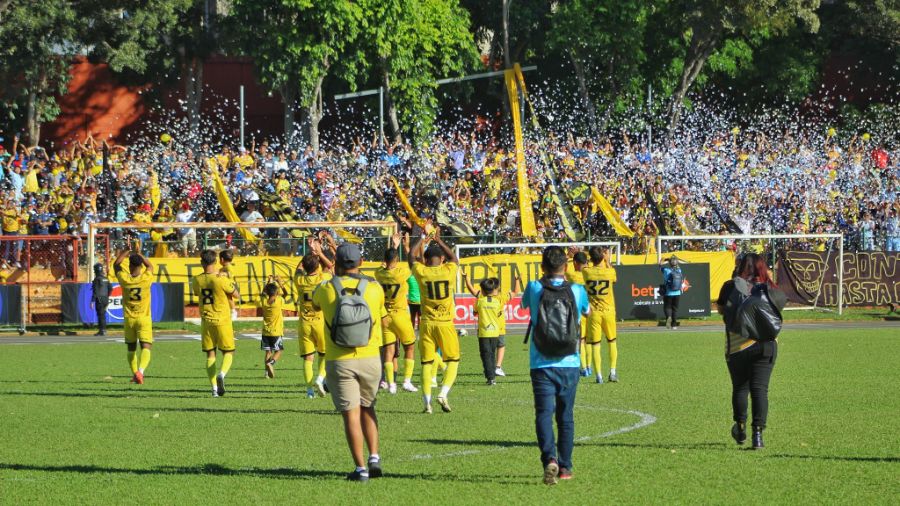 11 Deportivo se mudará para seguir en la Primera División