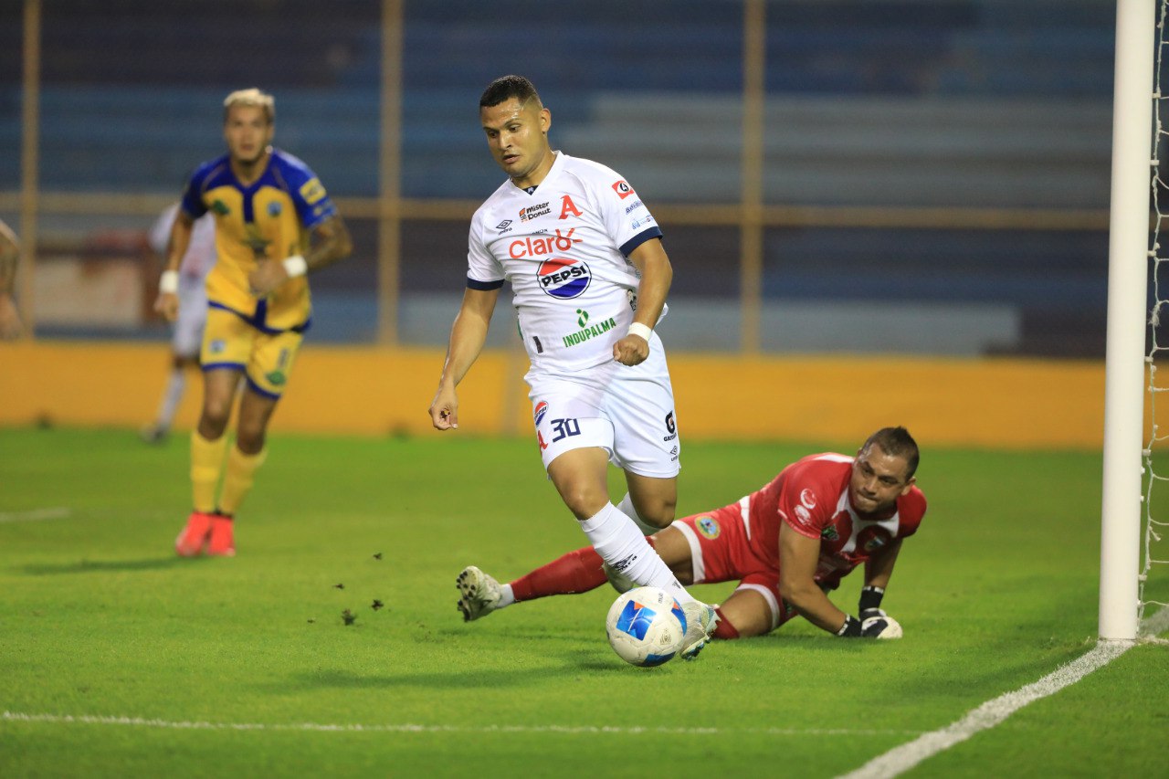 Alianza quedó con un sabor amargo, por el empate contra Limeño