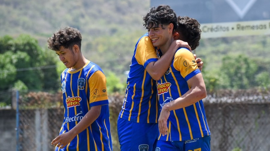 Atlético La Unión superó a San Vicente y se mantiene octavo en la tabla