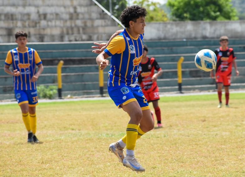 Atlético La Unión superó a San Vicente y se mantiene octavo en la tabla