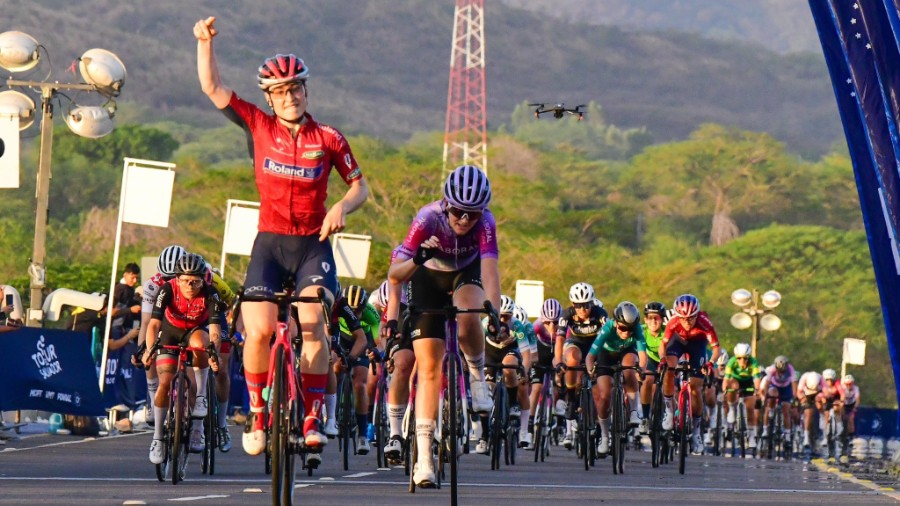 La irlandesa Mia Girffin ganó la segunda etapa del Tour El Salvador 2025