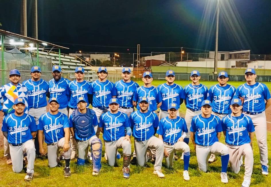 El Salvador a la final al vencer a Nicaragua