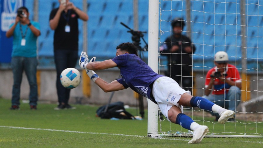 FAS vence al Águila en penales y avanza a semifinales
