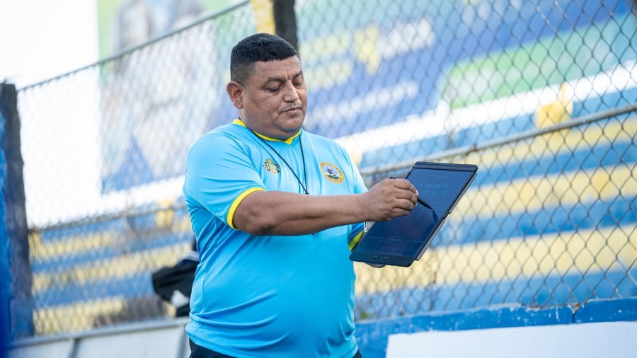 Chepe Romero, DT de Limeño, no se confía
