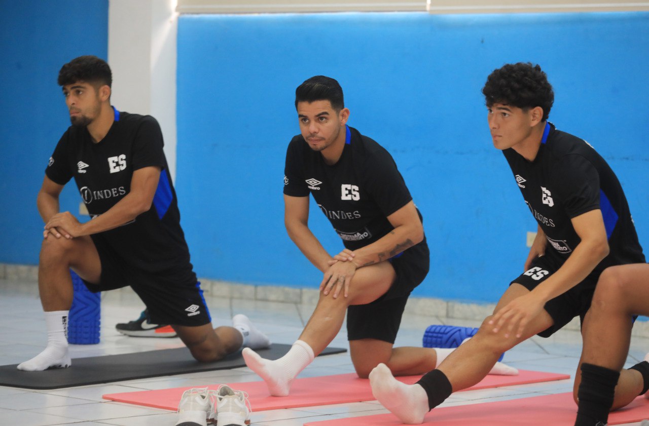 Dos jugadores ausentes en la selección nacional que se prepara para eliminatorias y Copa Oro