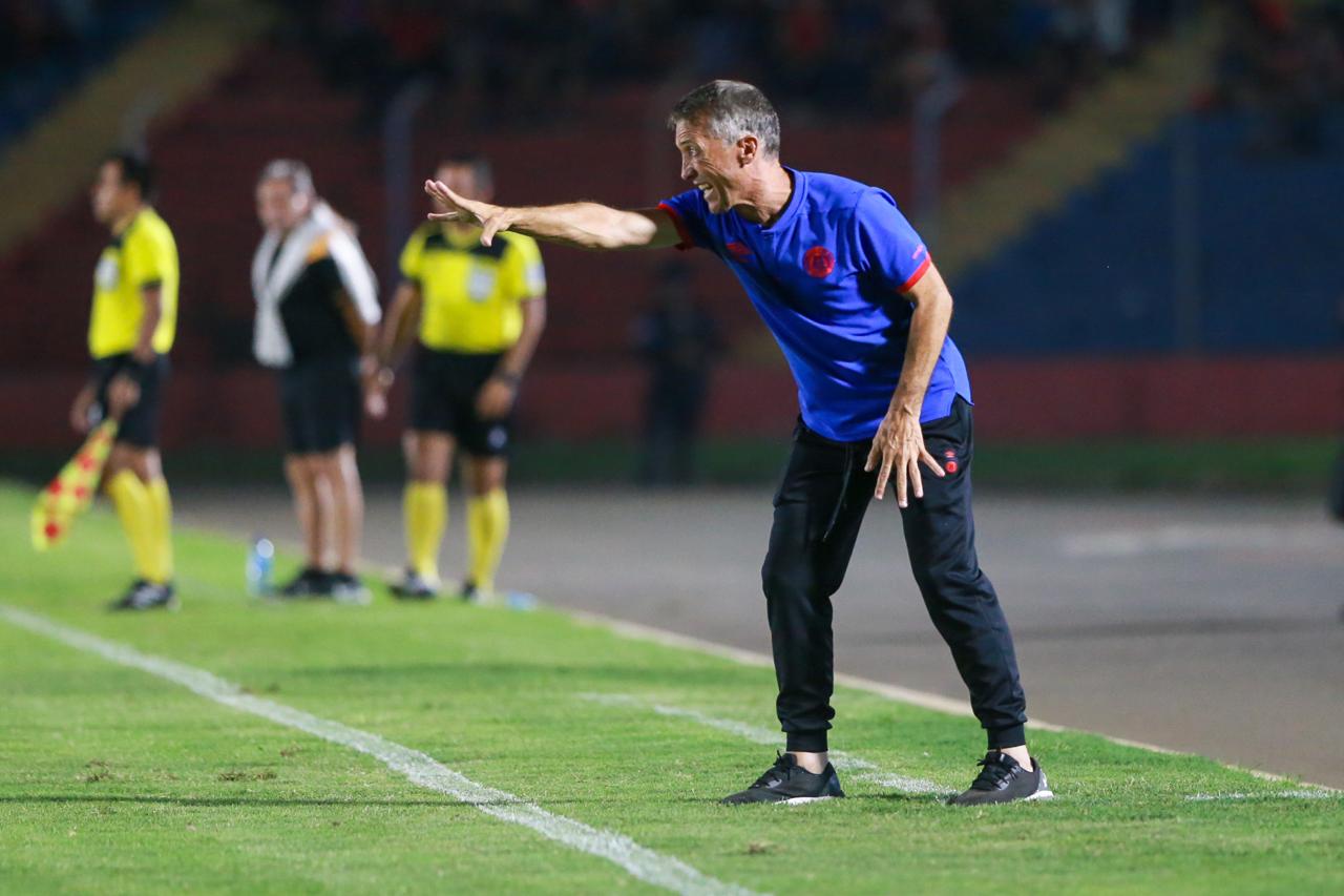 «Perder a Rafa Tejada es como perder a Cristiano Ronaldo», David Caneda, técnico de FAS