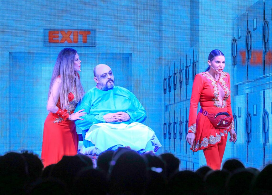 Lorna Cepeda y Natalia Ramírez cautivaron con su comedia en «Muertas de ...