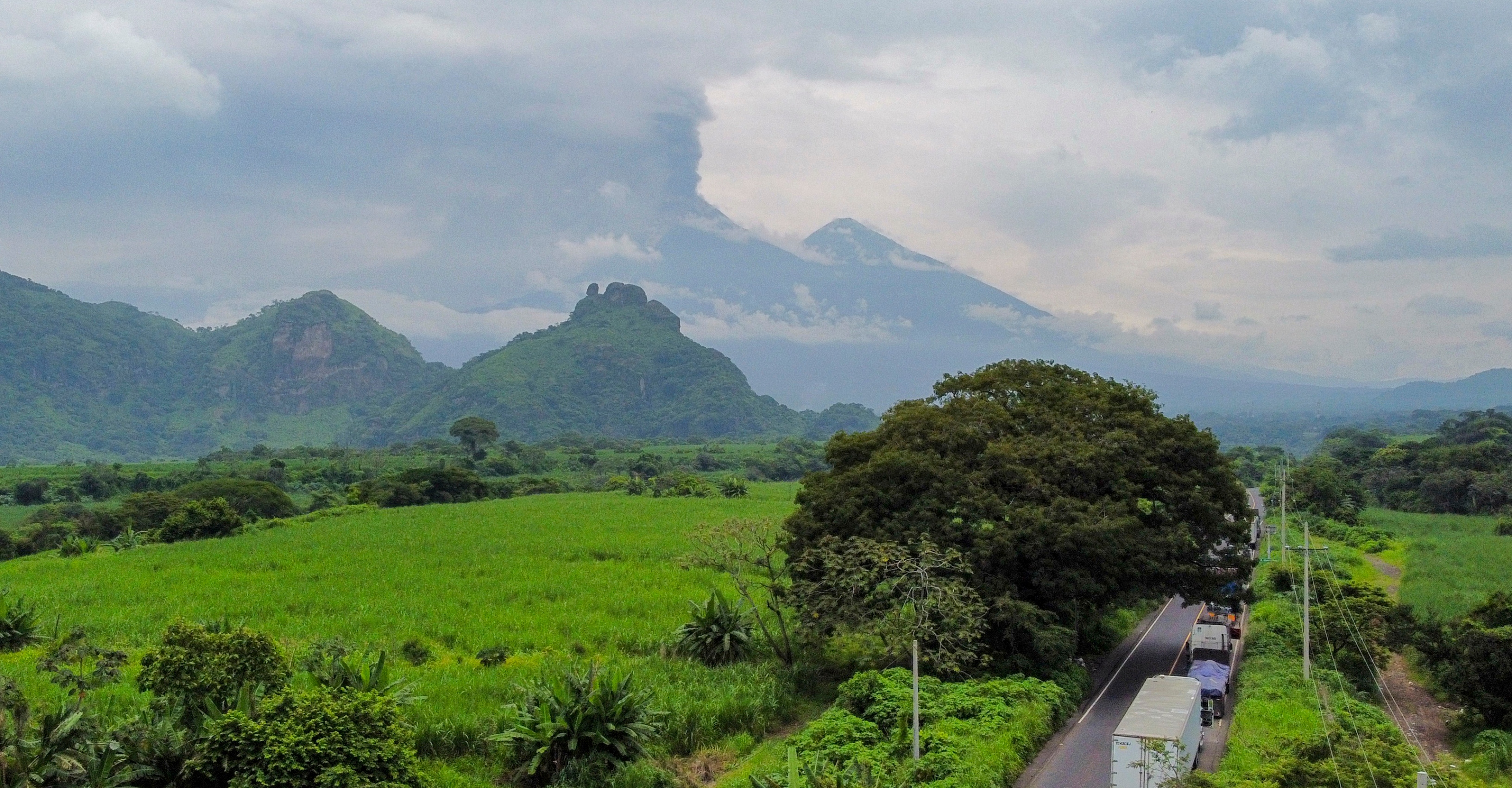 Más de 300 evacuados por erupción del volcán de Fuego en Guatemala – Diario  El Salvador