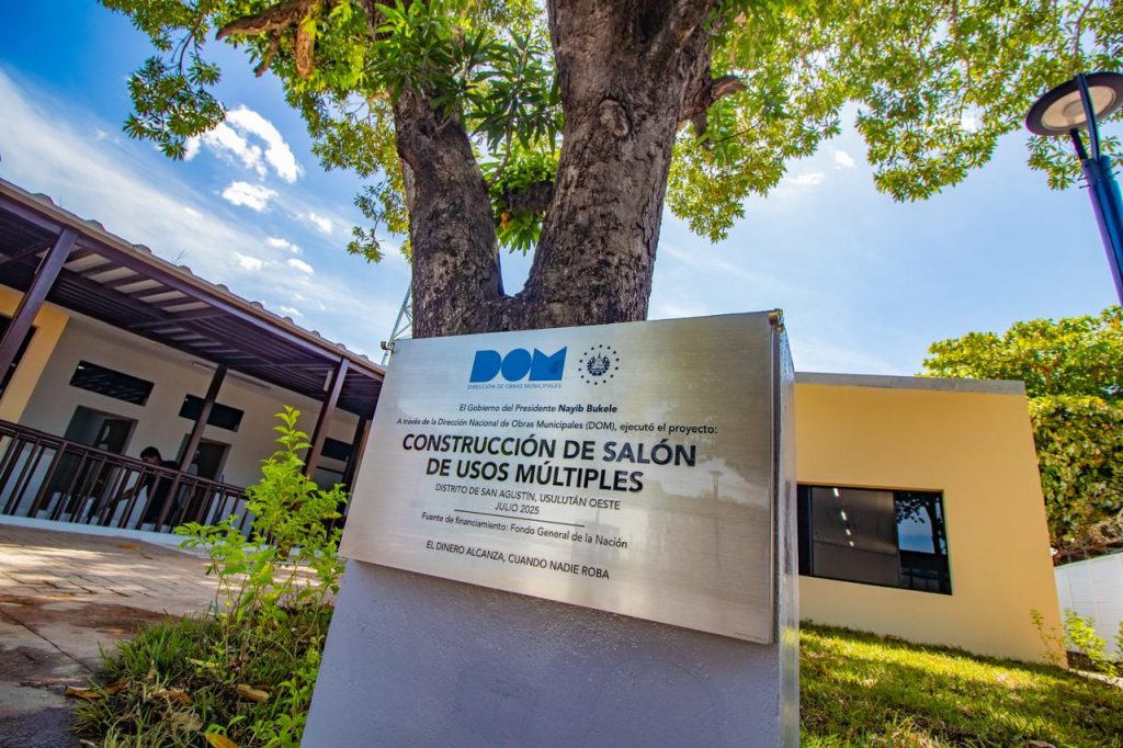 Inauguran un salón de usos múltiples en San Agustín, Usulután
