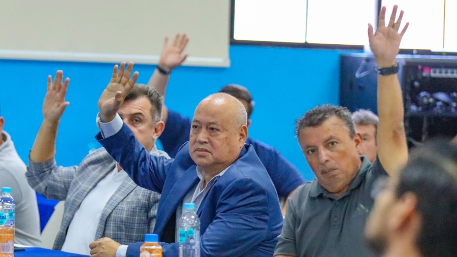 Samuel Gálvez no descarta llegar a la Fesfut