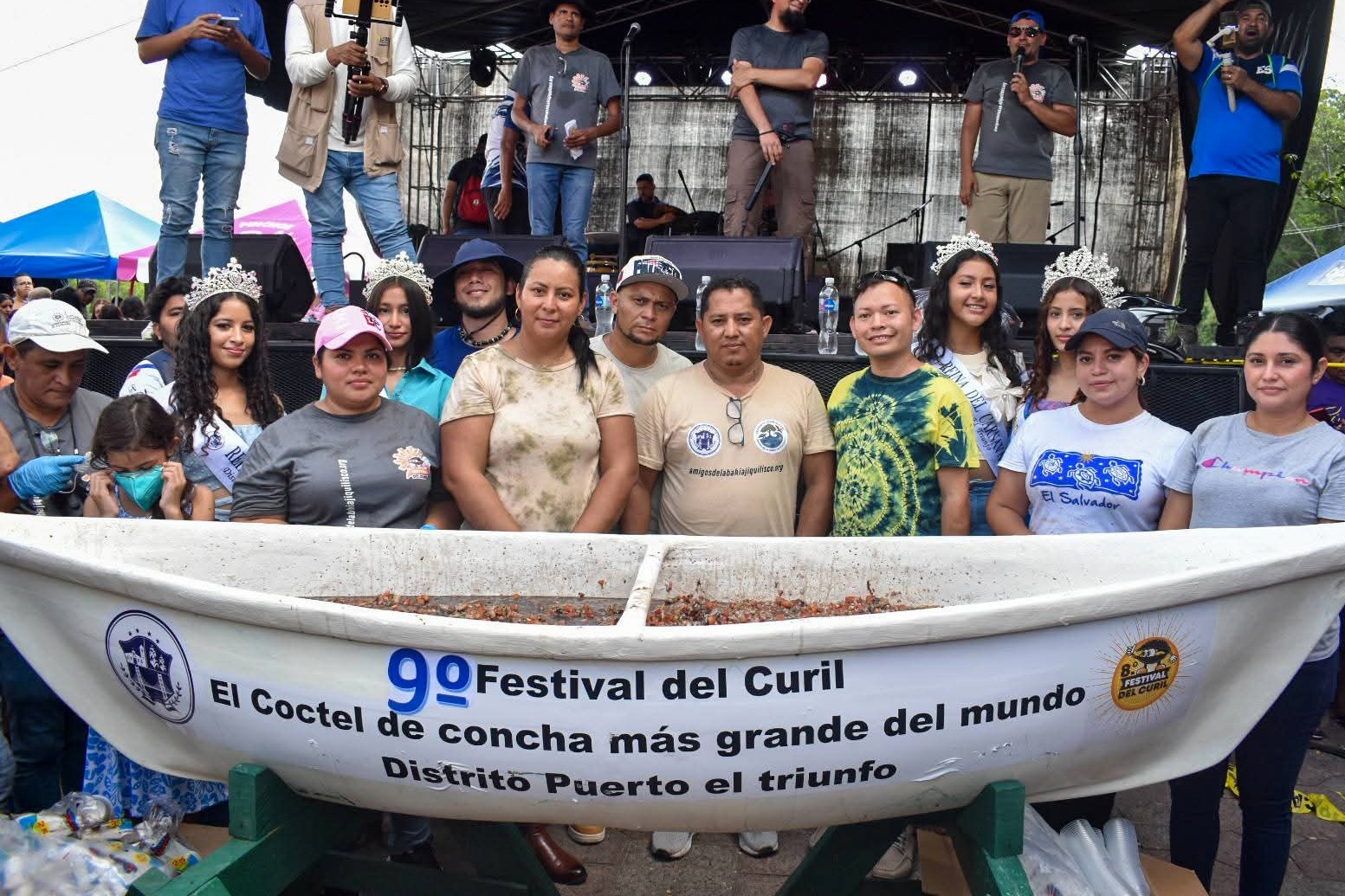 Asisten 30,000 personas al noveno festival del curil en Puerto El Triunfo, Usulután