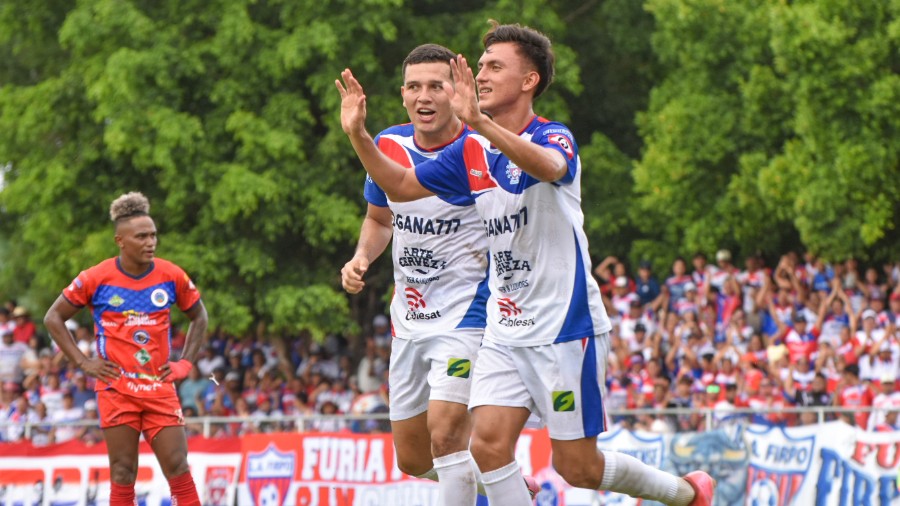 Firpo venció a Cacahua y sigue líder con FAS