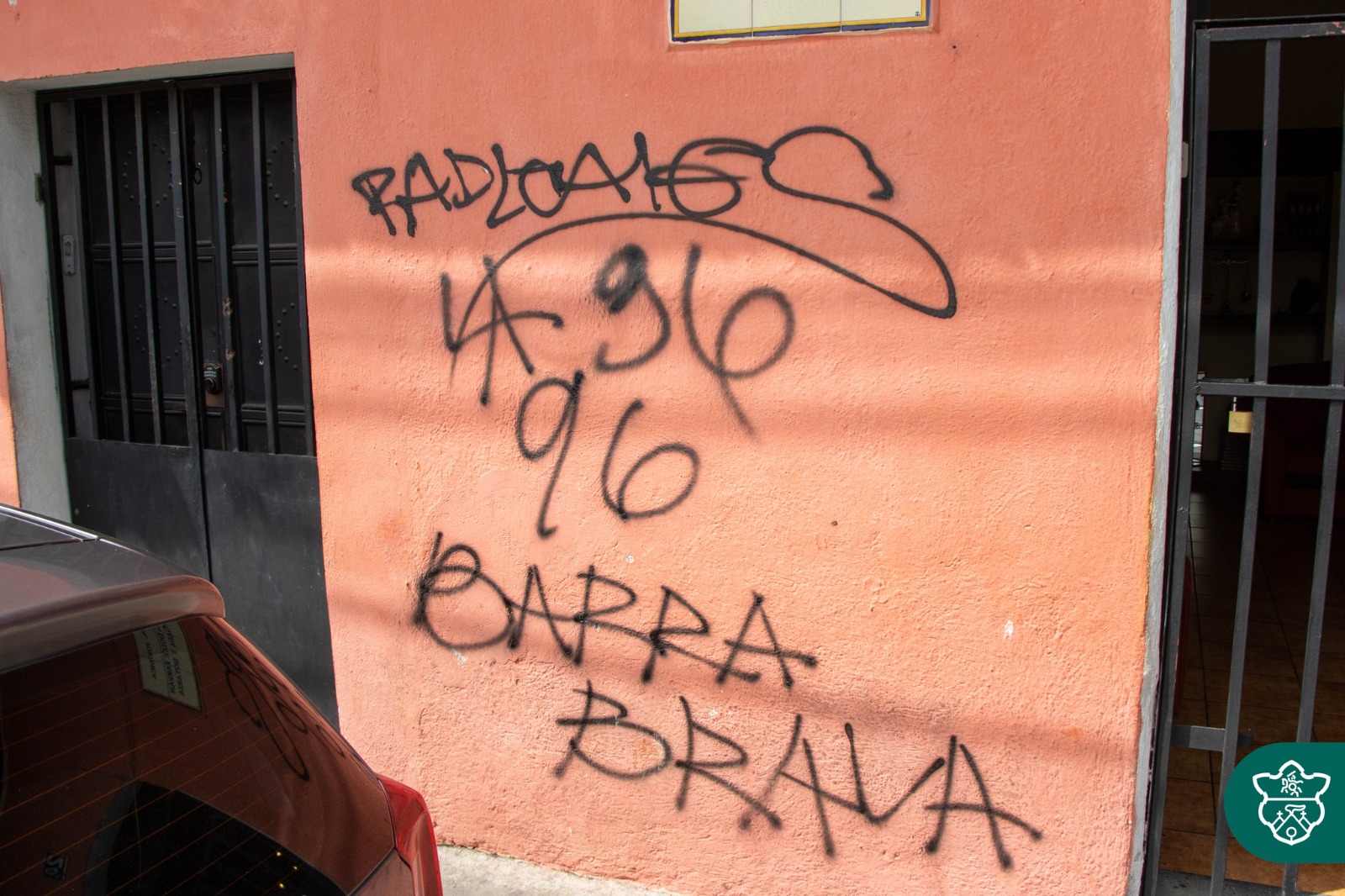 Hinchas de Alianza dañan patrimonio de la Antigua
