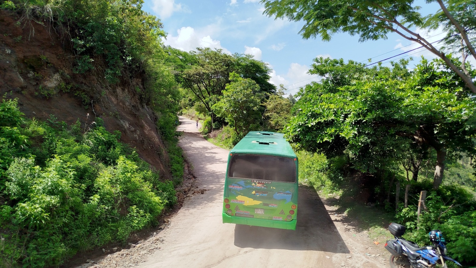 Gobierno de El Salvador construirá dos carreteras en La Unión