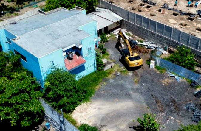 Comienzan la construcción de parqueo municipal en Zacatecoluca