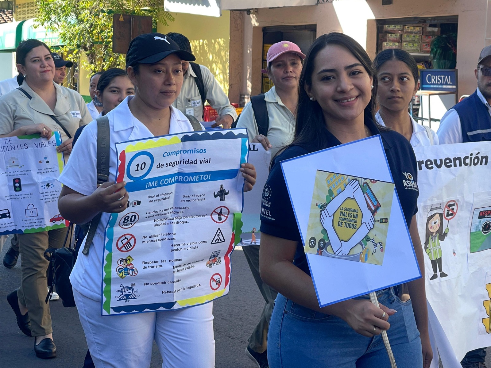 Hacen marcha para prevenir accidentes en Morazán