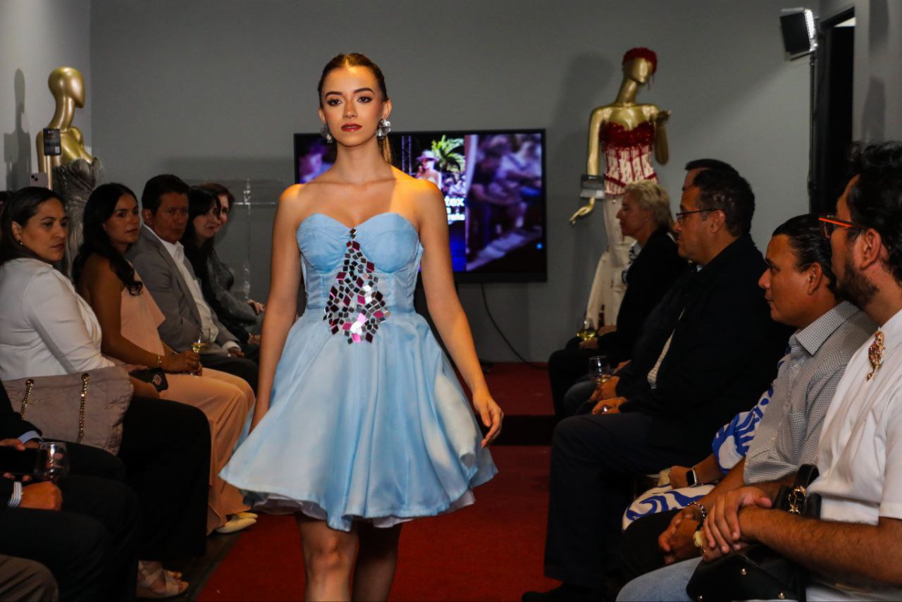 Sectores textil y académico buscan impulsar la moda en El Salvador