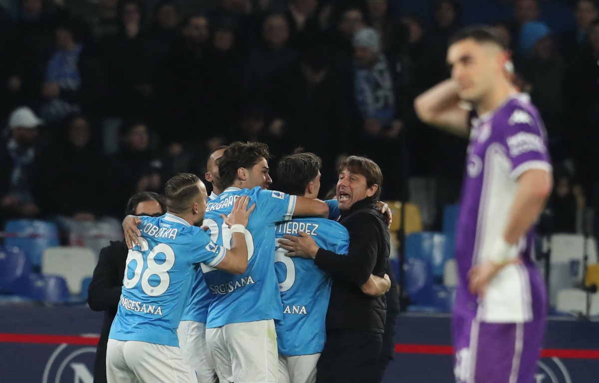 El Nápoles cura sus heridas europeas contra la Fiorentina
