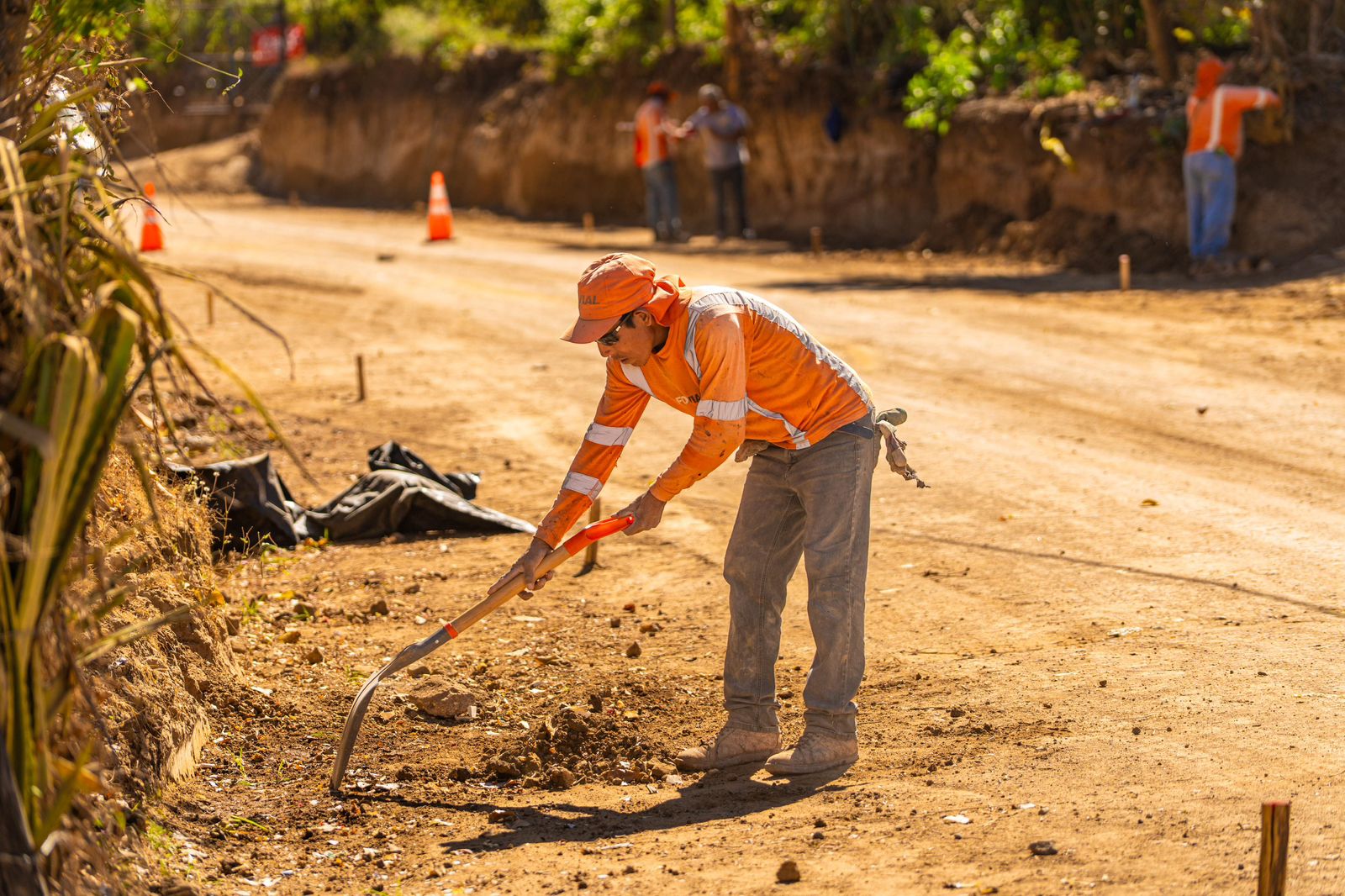 Comunidad agradece los trabajos en el cantón Los Toles, Ahuachapán