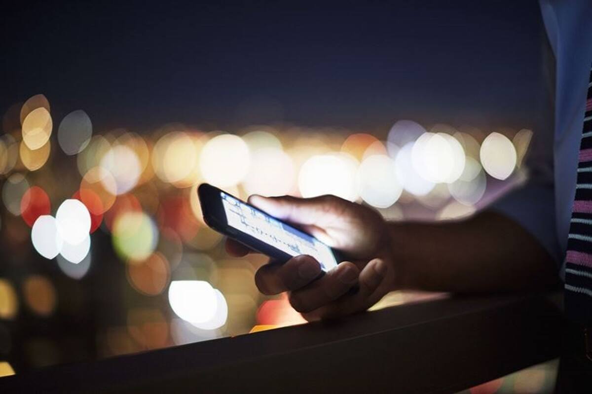 Suecia instalará un sistema de alerta en los teléfonos celulares en caso de ataque aéreo