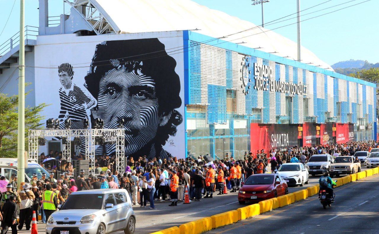 Autoridades reportan balance positivo tras operativo de tránsito por conciertos de Shakira en El Salvador