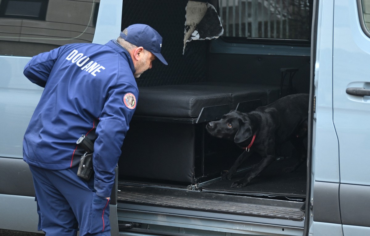 Incautan en Francia 137 kilos de cocaína en un camión procedente de España