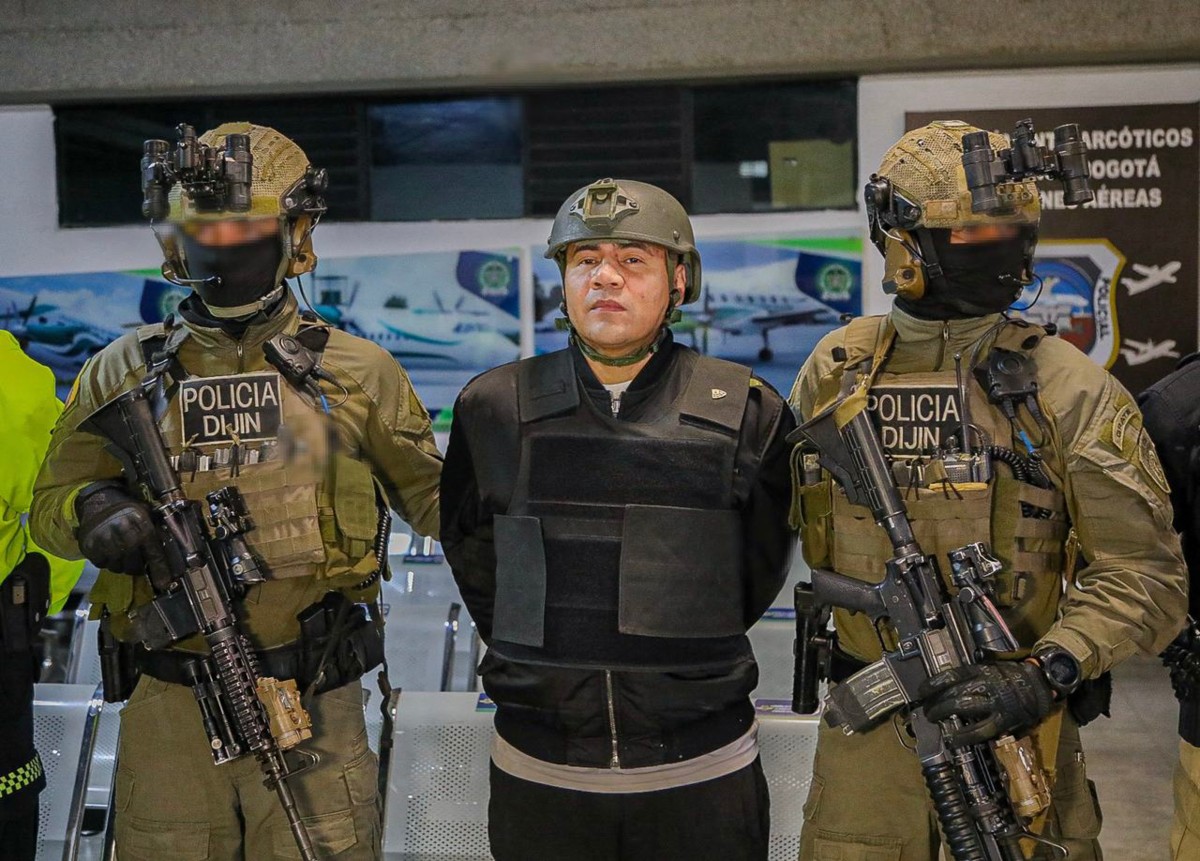Petro extradita a un capo del narco a EE. UU. a horas de reunión con Trump