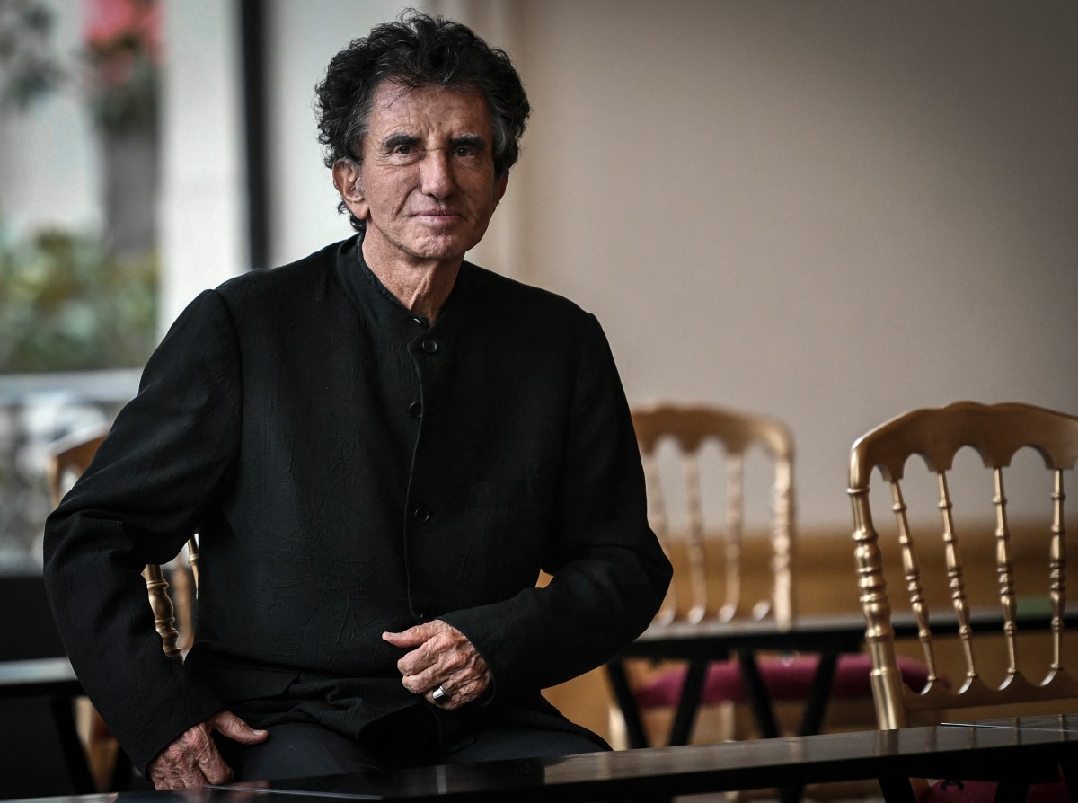 Un veterano político francés dimite de una institución cultural por el caso Epstein