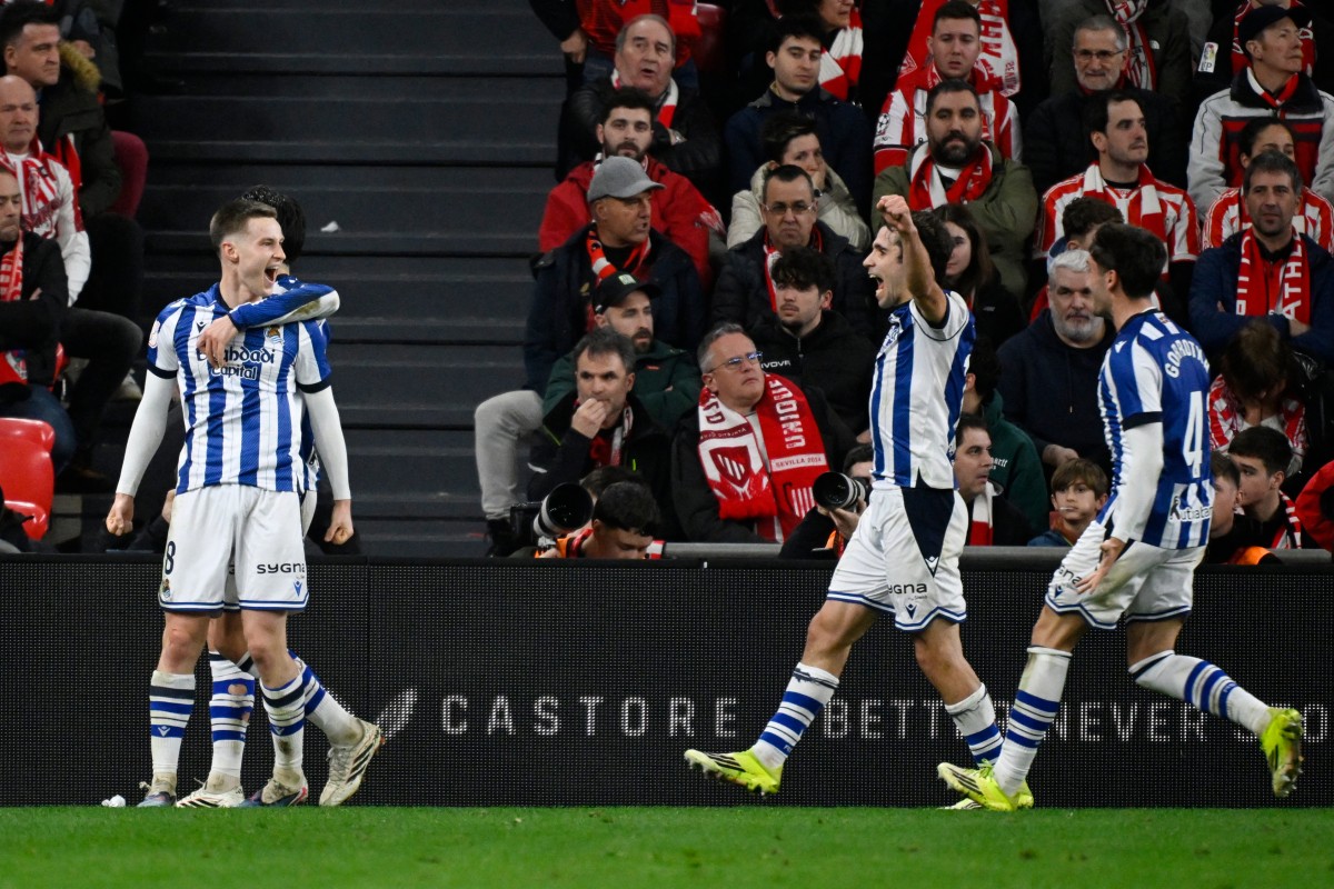 La Real Sociedad gana al Athletic y toma ventaja en semis de Copa