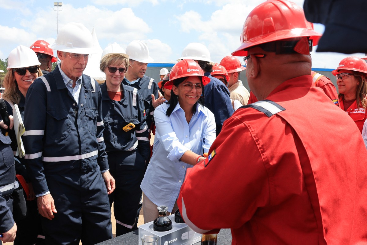 Gobierno interino de Venezuela profundiza cambios al eliminar siete programas y entes chavistas
