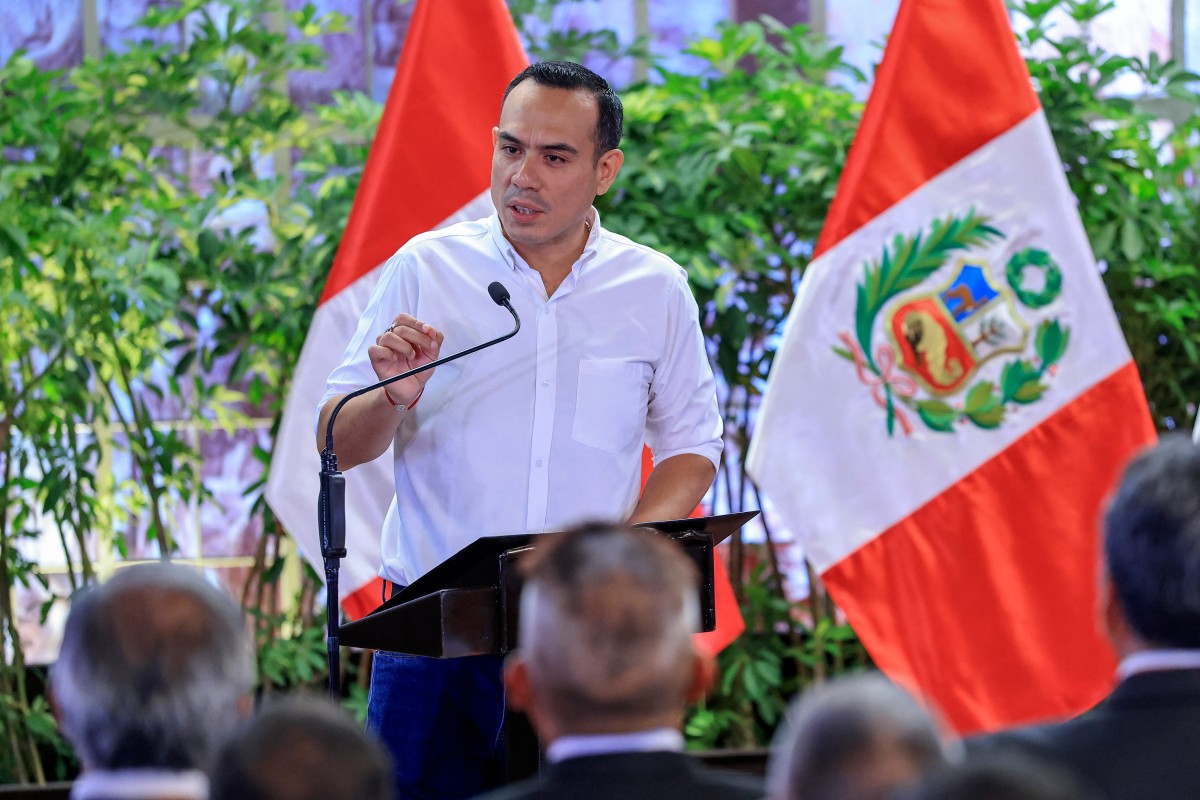 Congreso de Perú aprueba destituir al presidente José Jerí
