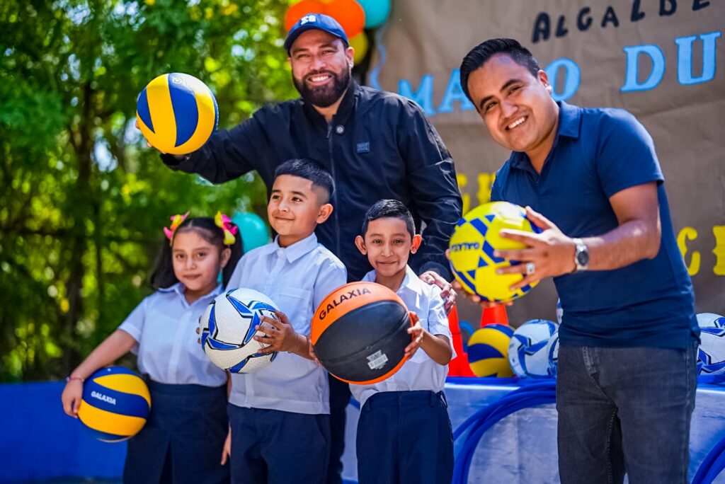 Alcaldía entrega implementos deportivos en Ciudad Delgado