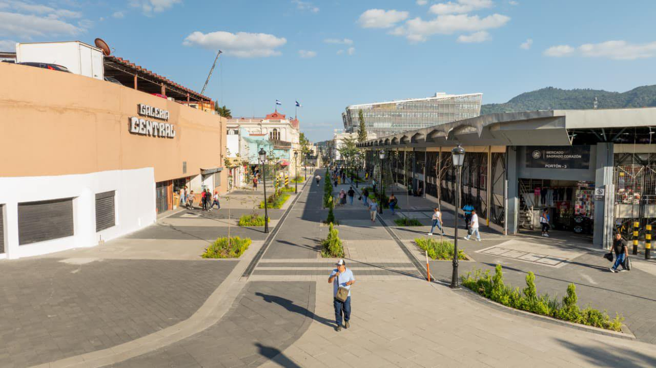 Aplan destaca avances del MOP en revitalizar el Centro Histórico