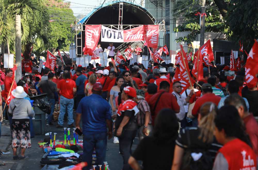 Experto reitera beneficios de eliminar la deuda política