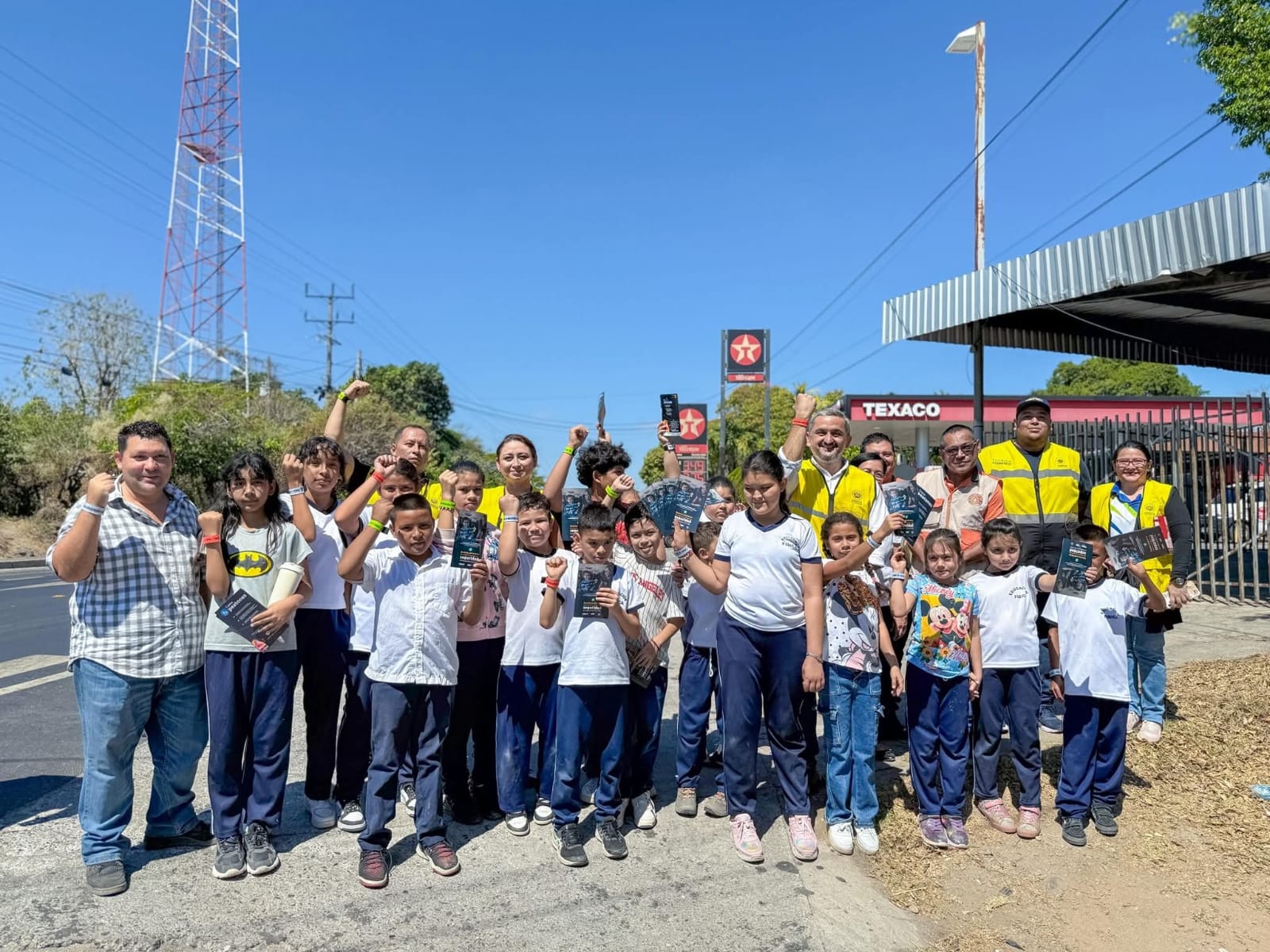FONAT y VMT fortalecen la educación vial entre estudiantes salvadoreños