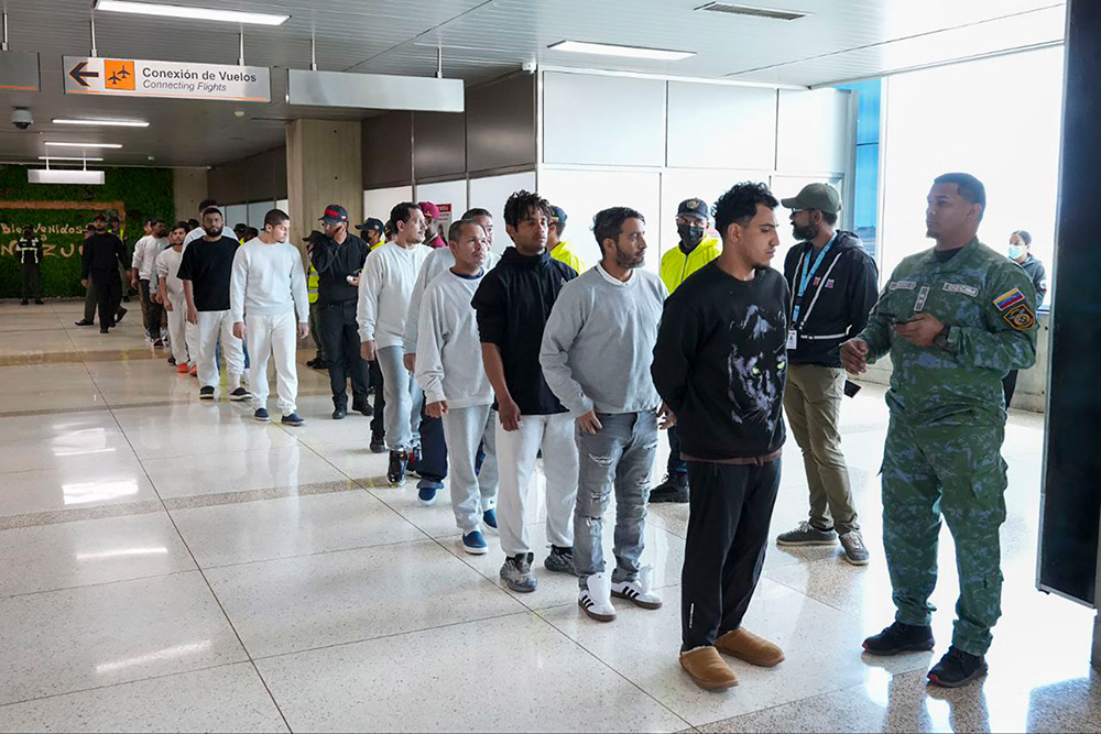 Honduras lamenta que EE. UU. mantenga cancelación de TPS